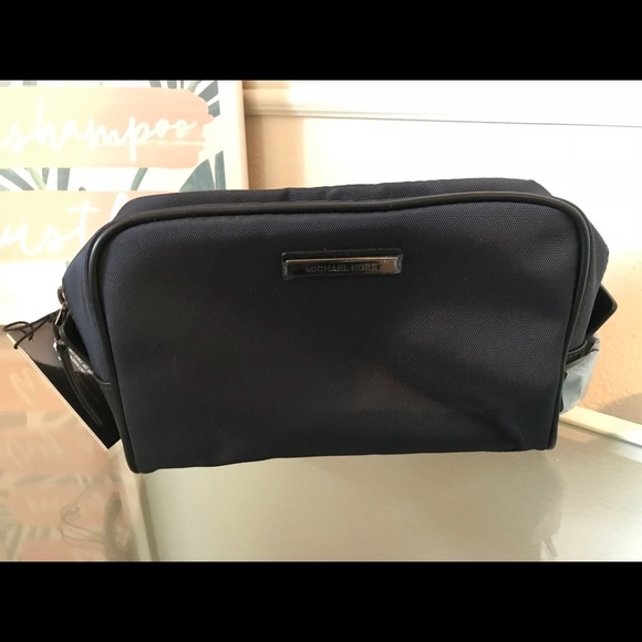 michael kors dopp kit